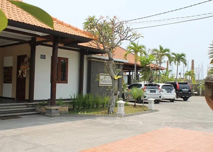Prabhu Hotel Lovina